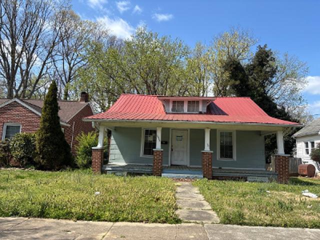 House for sale in Pfafftown, North Carolina