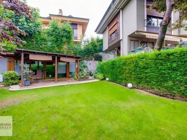 Ümraniye, İstanbul içerisinde satılık Villa