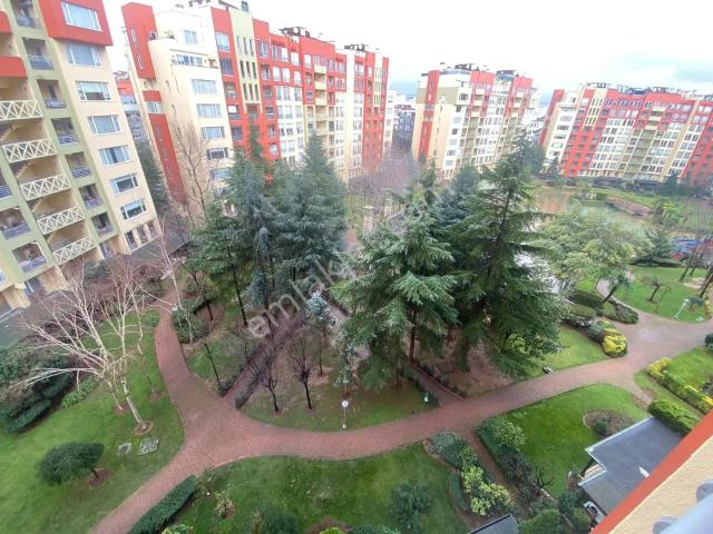 Ümraniye, İstanbul içerisinde satılık mülk