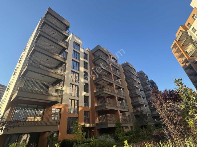 Ümraniye, İstanbul içerisinde kiralık mülk