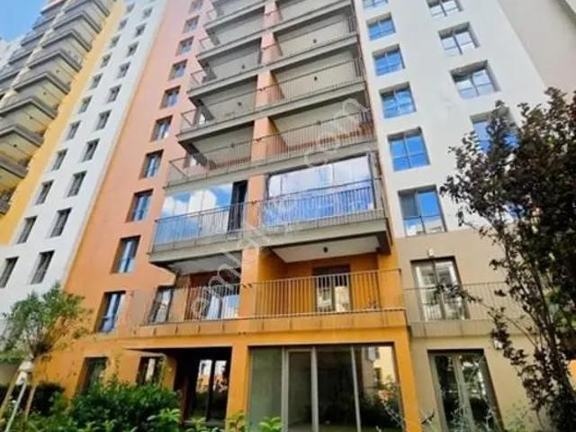 Finanskent Mahallesi, Ümraniye içerisinde kiralık mülk