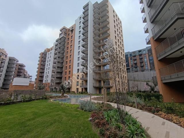Ümraniye, İstanbul içerisinde kiralık mülk