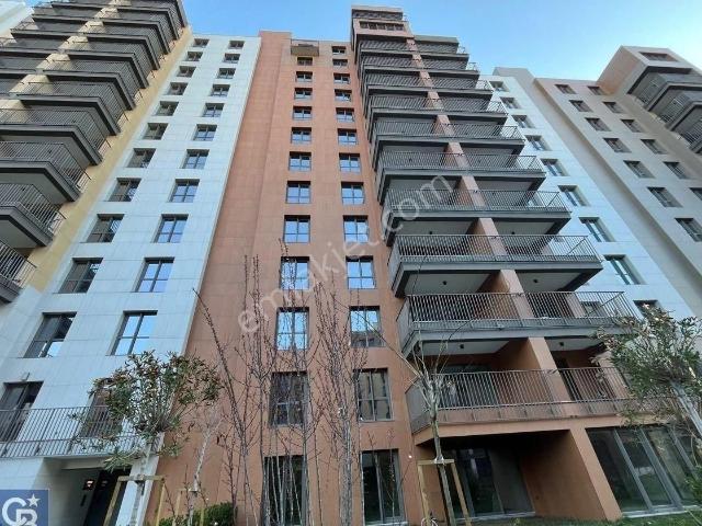 Ümraniye, İstanbul içerisinde kiralık mülk