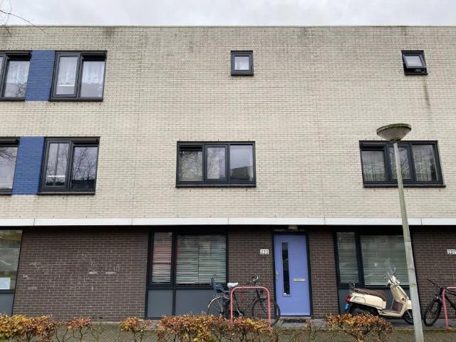 Appartement te huur in Sloten, Amsterdam