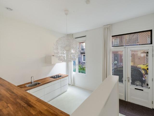 Appartement te huur in Zuid, Amsterdam