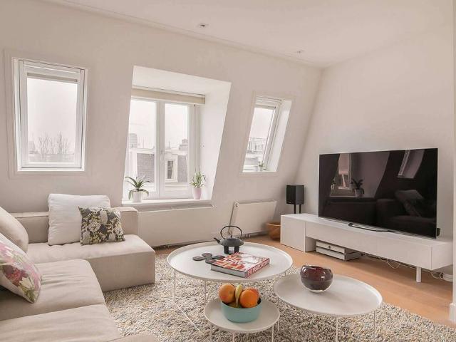 Appartement te huur in Zuid, Amsterdam