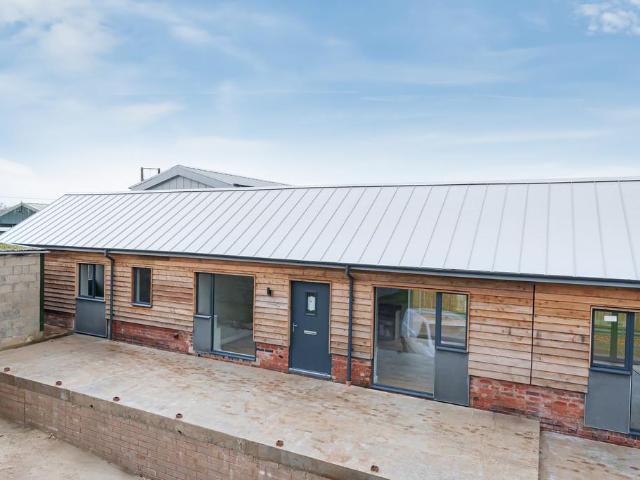 House for rent in Sinton Green, Forthampton