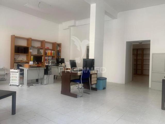Ponto Comercial alugar em Sintra