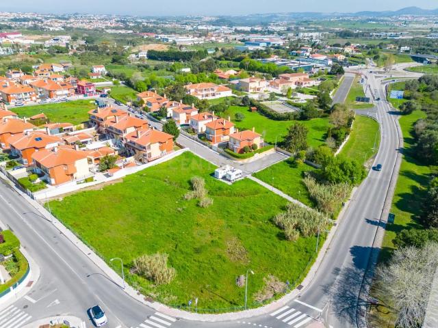 Terreno venda em Lourel, Sintra (Santa Maria e São Miguel, São Martinho e São Pedro de Penaferrim)