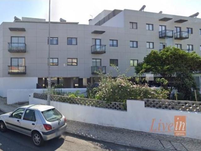 Garagem venda em Casal dos Passarinhos, Sintra