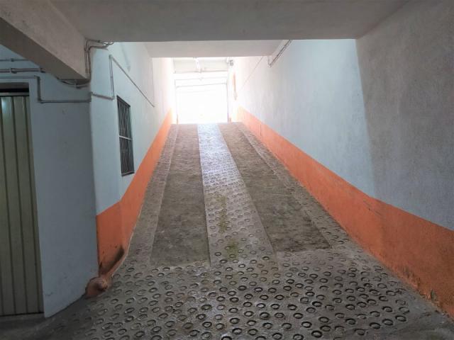 Garagem alugar em Sintra, Urbanização do Pinhal