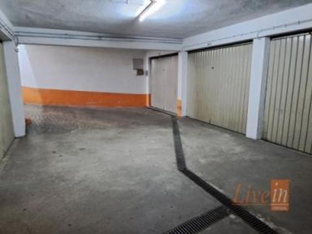 Garagem venda em Sintra, Quinta dos Sonhos Garagem venda em Sintra, Quinta dos Sonhos