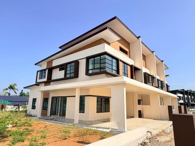 Terraced House for sale in Kuching, Sarawak
