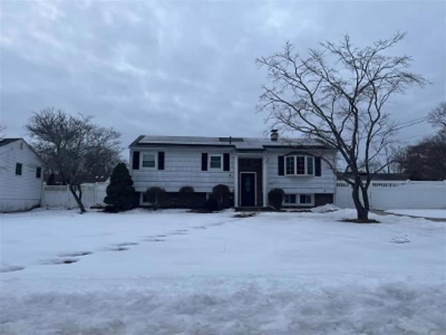 House for sale in Centereach, New York