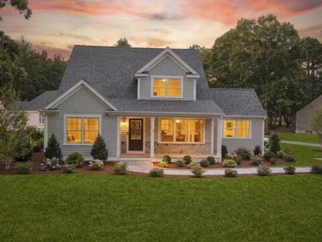 Condo for sale in Mashpee, Massachusetts