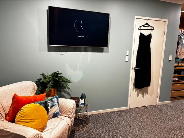 Room for rent in Kings Creek, Queensland