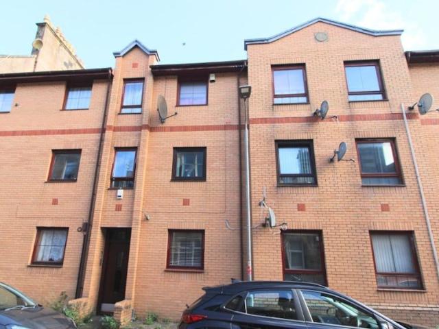 Apartment for rent in Castlehead, Glenburn