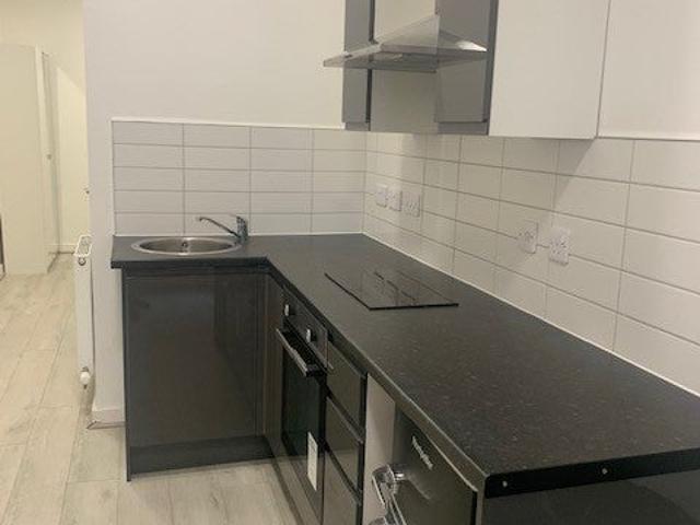 Apartment for rent in Cavern Quarter, Calderstones