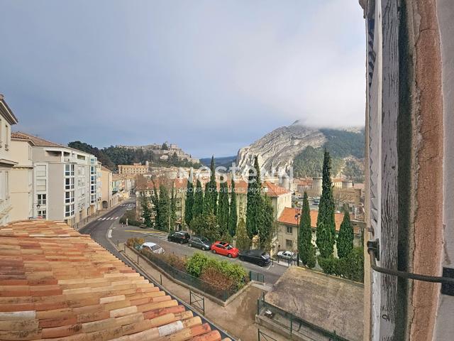 Appartement vente à Forcalquier, Sisteron