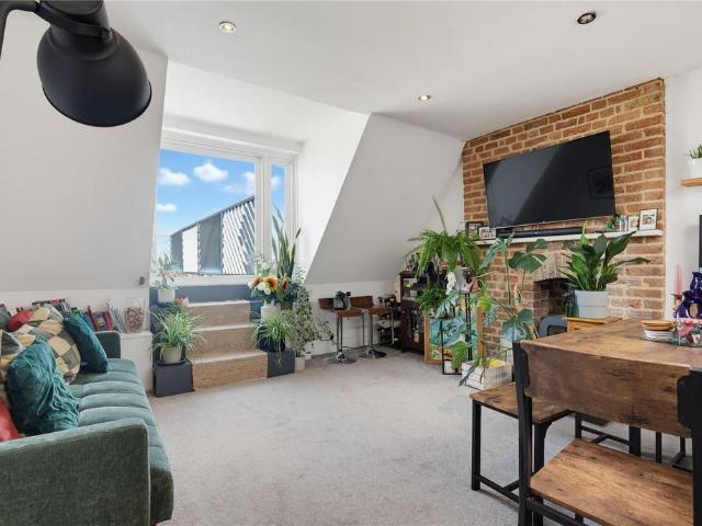 Apartment for rent in Clapham Junction, Greater London
