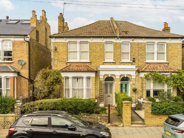 Apartment for rent in London Borough of Wandsworth, Greater London