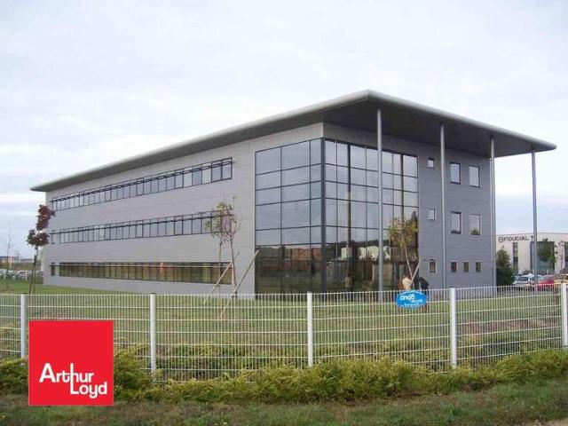 Local Commercial location à Chartres, Eure-et-Loir