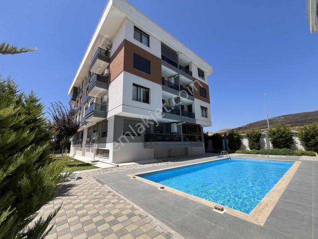 Çolak İbrahim Bey Mahallesi, Seferihisar içerisinde kiralık mülk