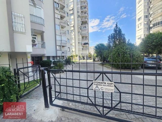 Antalya, Muratpaşa içerisinde kiralık mülk