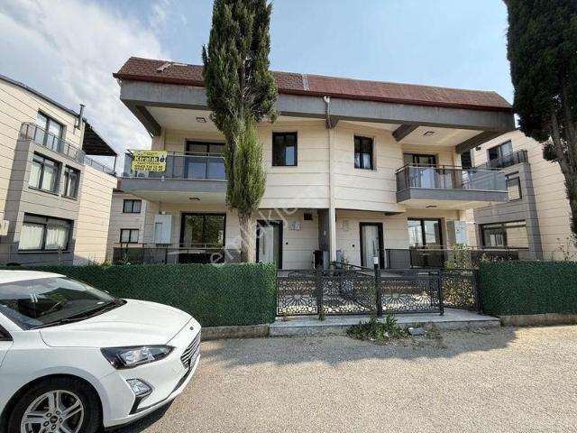 Salihli, Manisa içerisinde kiralık Villa