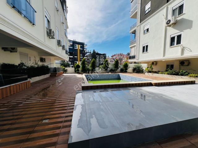 Antalya, Muratpaşa içerisinde satılık mülk