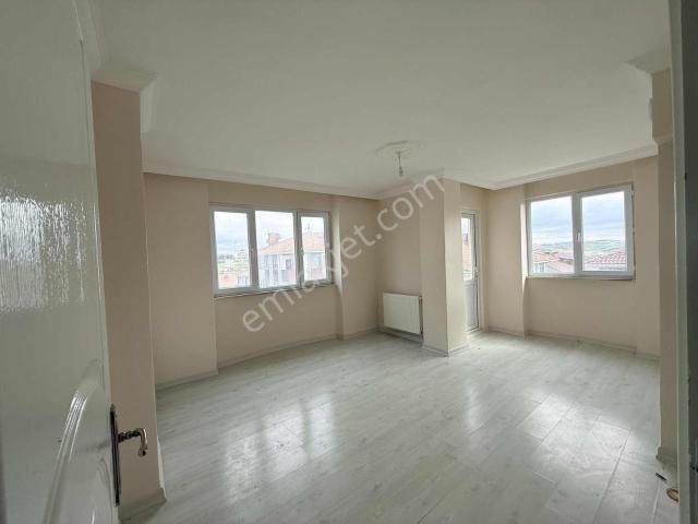 Arnavutköy, İstanbul içerisinde kiralık mülk
