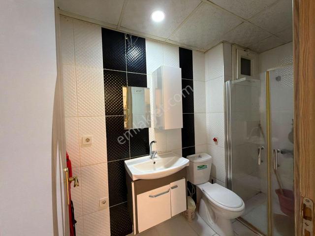 Buca, İzmir içerisinde kiralık mülk