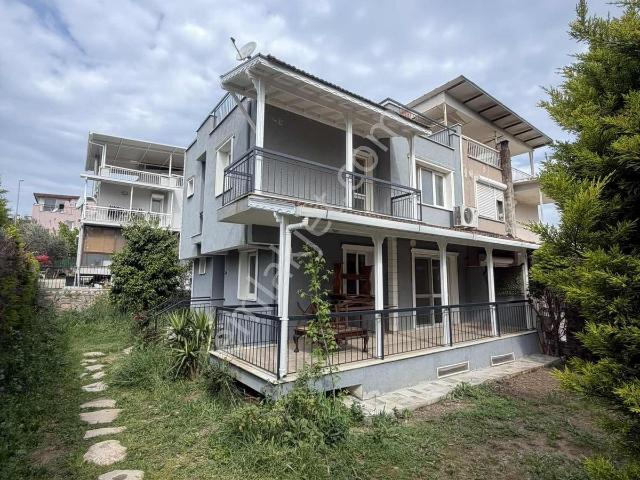 Seferihisar, İzmir içerisinde kiralık Villa