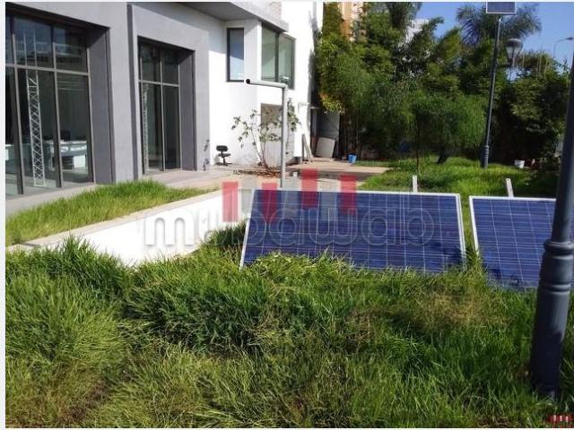 Local commercial vente à Anfa, Gharb-Chrarda-Beni Hssen