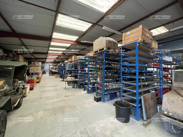 Local Commercial vente à Tours, Montlouis
