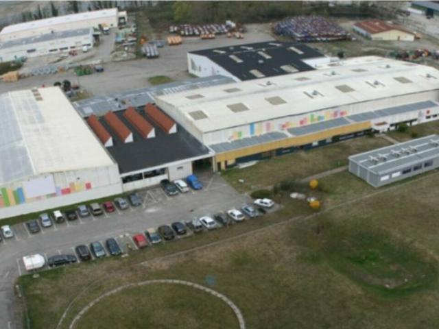 Local Commercial vente à Chambéry, Serrières-en-chautagne