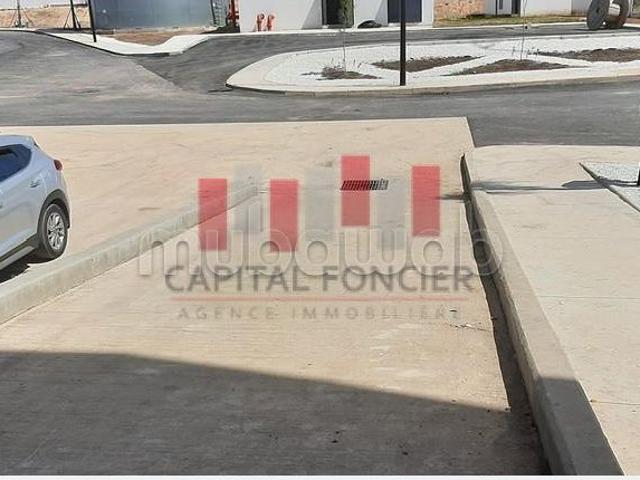 Local commercial location à Mohammedia, Gharb-Chrarda-Beni Hssen