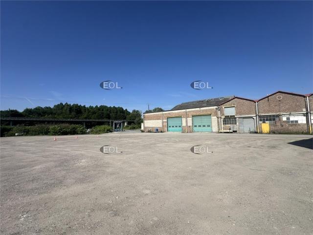 Local Commercial vente à Saint-Quentin, Saint-quentin