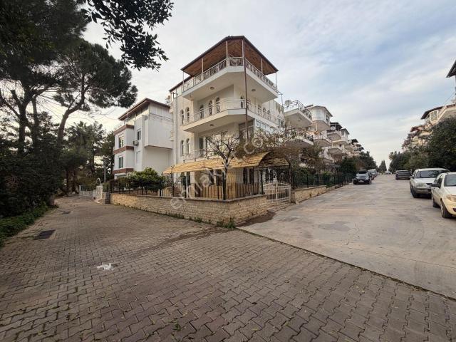 Şelale Mahallesi, Kepez içerisinde kiralık Villa