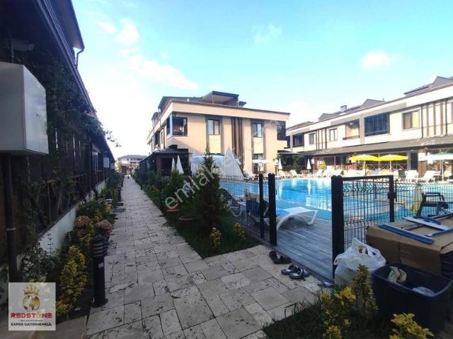 Akkum, Karasu içerisinde satılık Villa