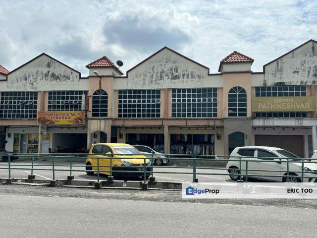 Shop for sale in Perak