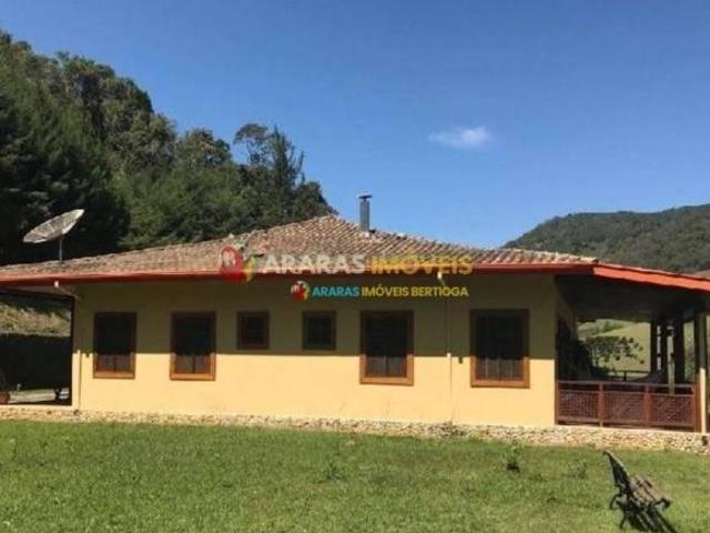 Sítio e chácara venda em Região Imediata de Taubaté-Pindamonhangaba, Região Metropolitana do Vale do Paraíba e Litoral Norte