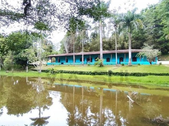 Sítio e chácara venda em Juquitiba, São Paulo