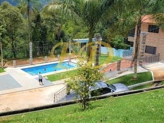 Sítio e chácara aluguel em Região Imediata de São Paulo, Região Metropolitana de São Paulo