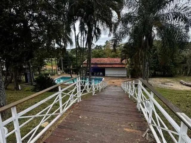 Sítio e chácara aluguel em Taubaté, Vila Virgínia