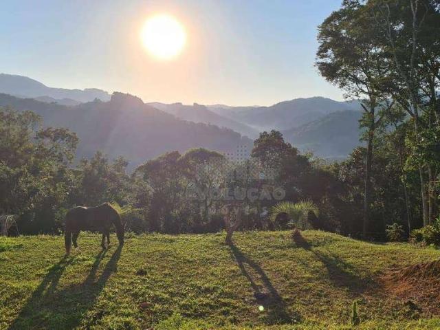 Sítio e chácara venda em Águas Mornas