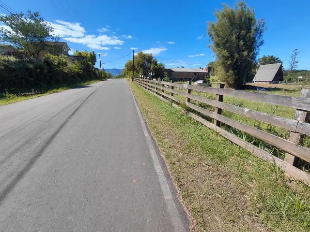 Sítio e chácara venda em Araricá