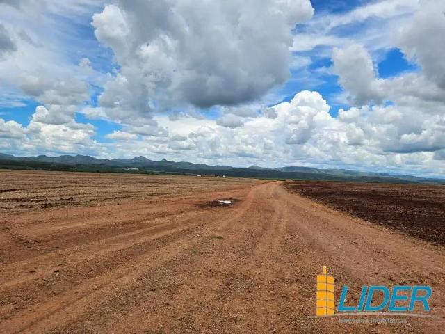 Sítio e chácara venda em Região Geográfica Imediata de Unaí, Arinos