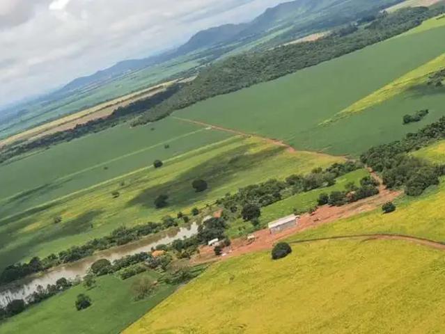 Sítio e chácara venda em Região Geográfica Imediata de Ceres - Rialma - Goianésia, Barro Alto