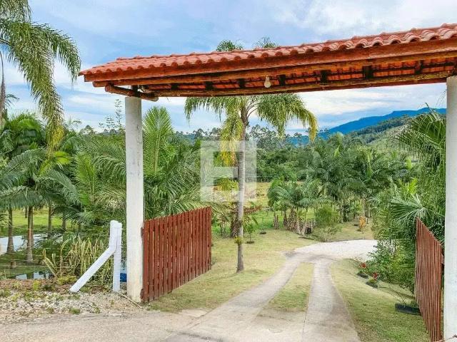 Sítio e chácara venda em Região Geográfica Imediata de Florianópolis, Biguaçu